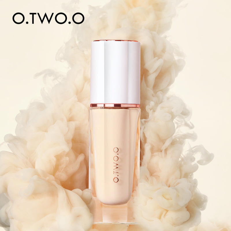O.TWO.O High Concealer Moisturize Liquid Foundation with 4 colors