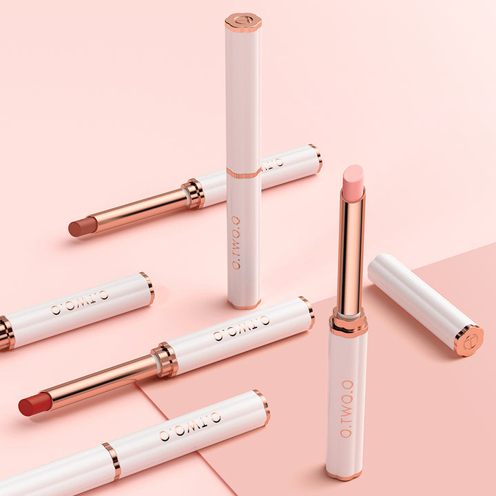 o-c-t by platinumd x b-hue lips O.TWO.O Colored Lip Balm Moisturizes 4 Color Protects lips With Beewax