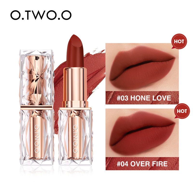 O.TWO.O New Arrival Velvet Matte Super Stay Lipstick